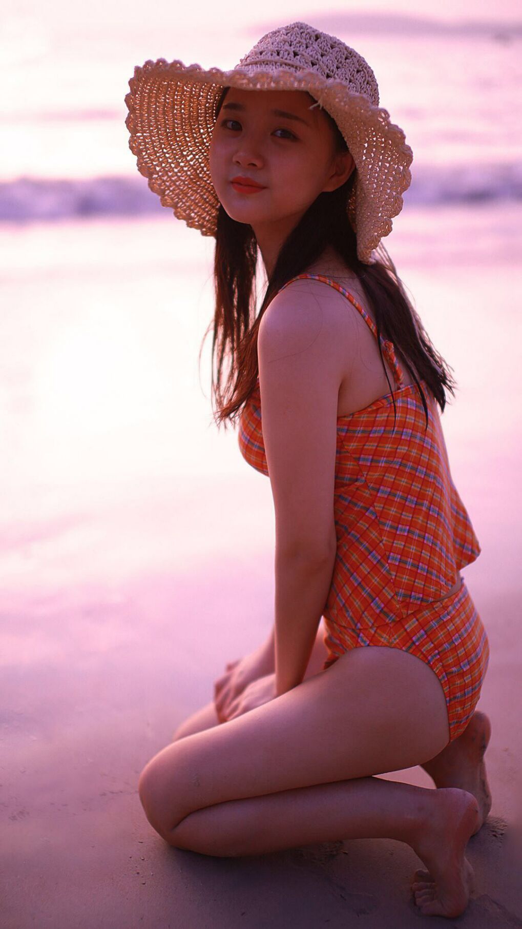 风暴席卷东西半球，从黄蜂粉碎广厦到恩比德德比之夜的霸权宣示