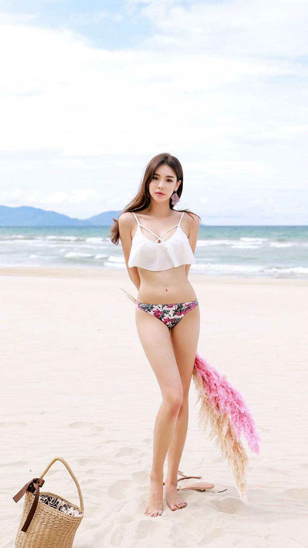 布克末节暴走化身关键先生，雄鹿逆转马刺展冠军韧性